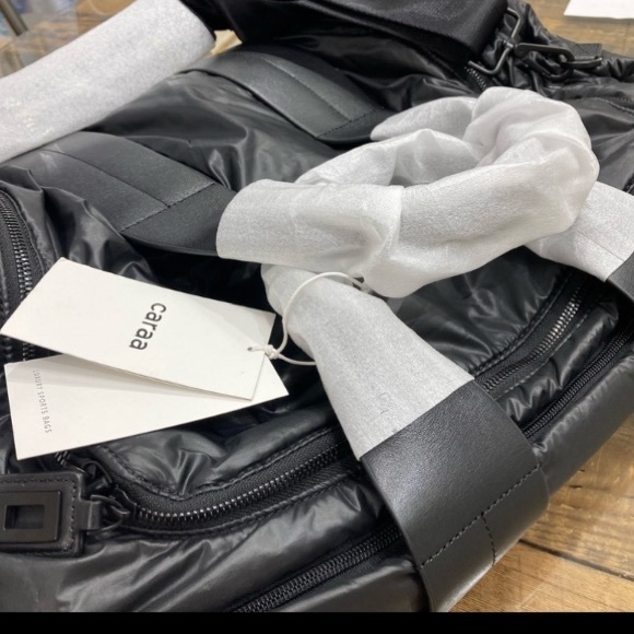 Caraa x Free People Remus Waterproof Convertible Duffel Bag NWT - Picture 10 of 16